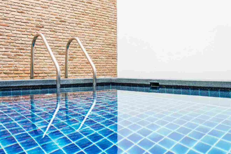 pool wall design