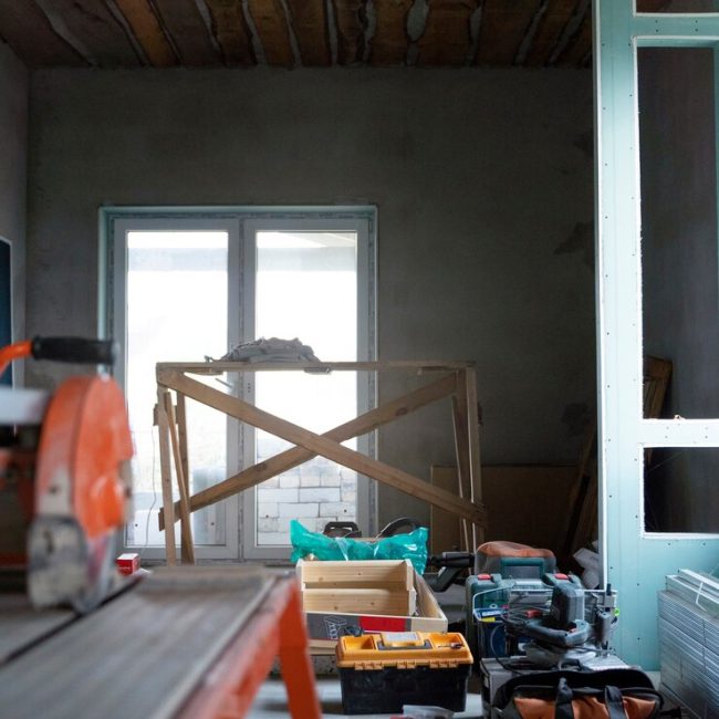 equipment for apartment renovation