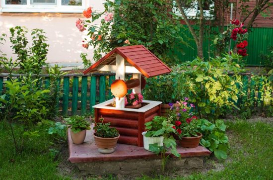 small landscape garden backyard