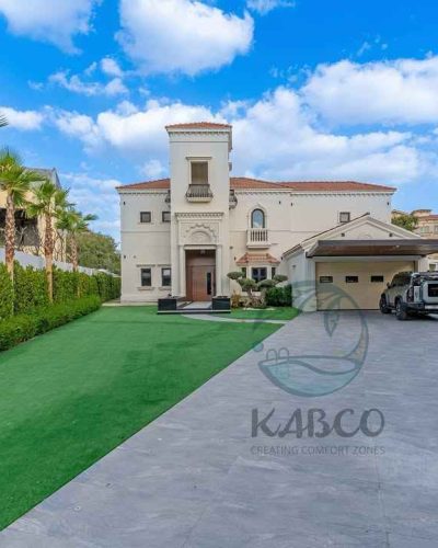 Dubai luxury villa front view