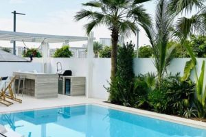 swimming-pool